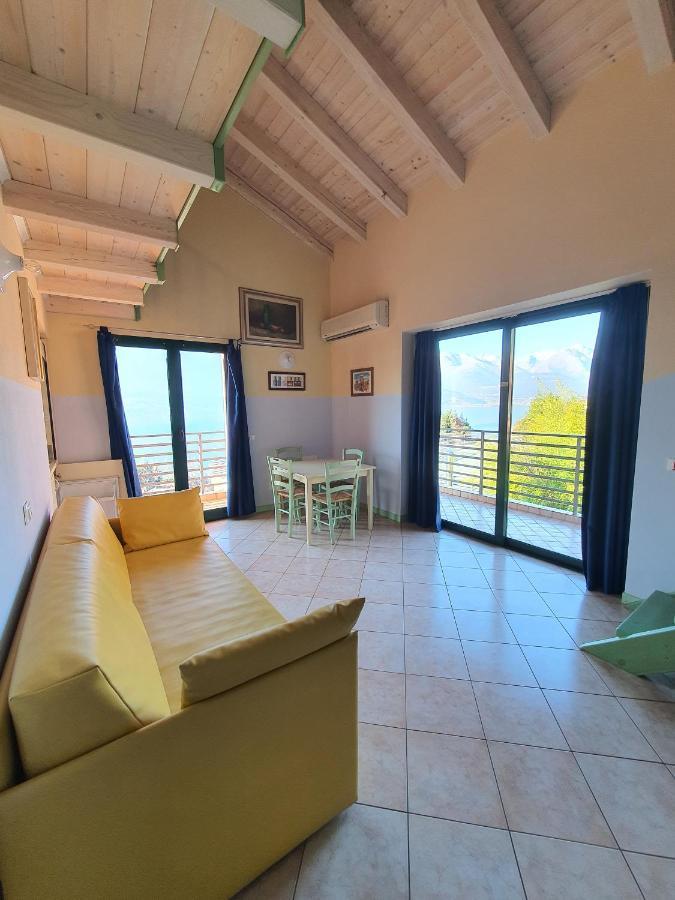 Residence Oasi Del Viandante Lake Como Екстер'єр фото