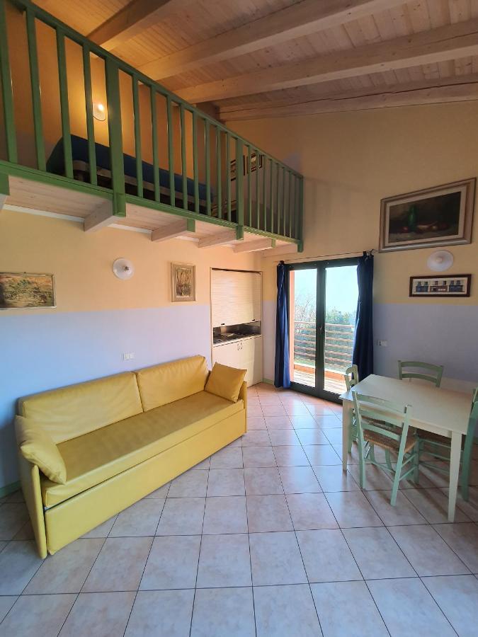 Residence Oasi Del Viandante Lake Como Екстер'єр фото