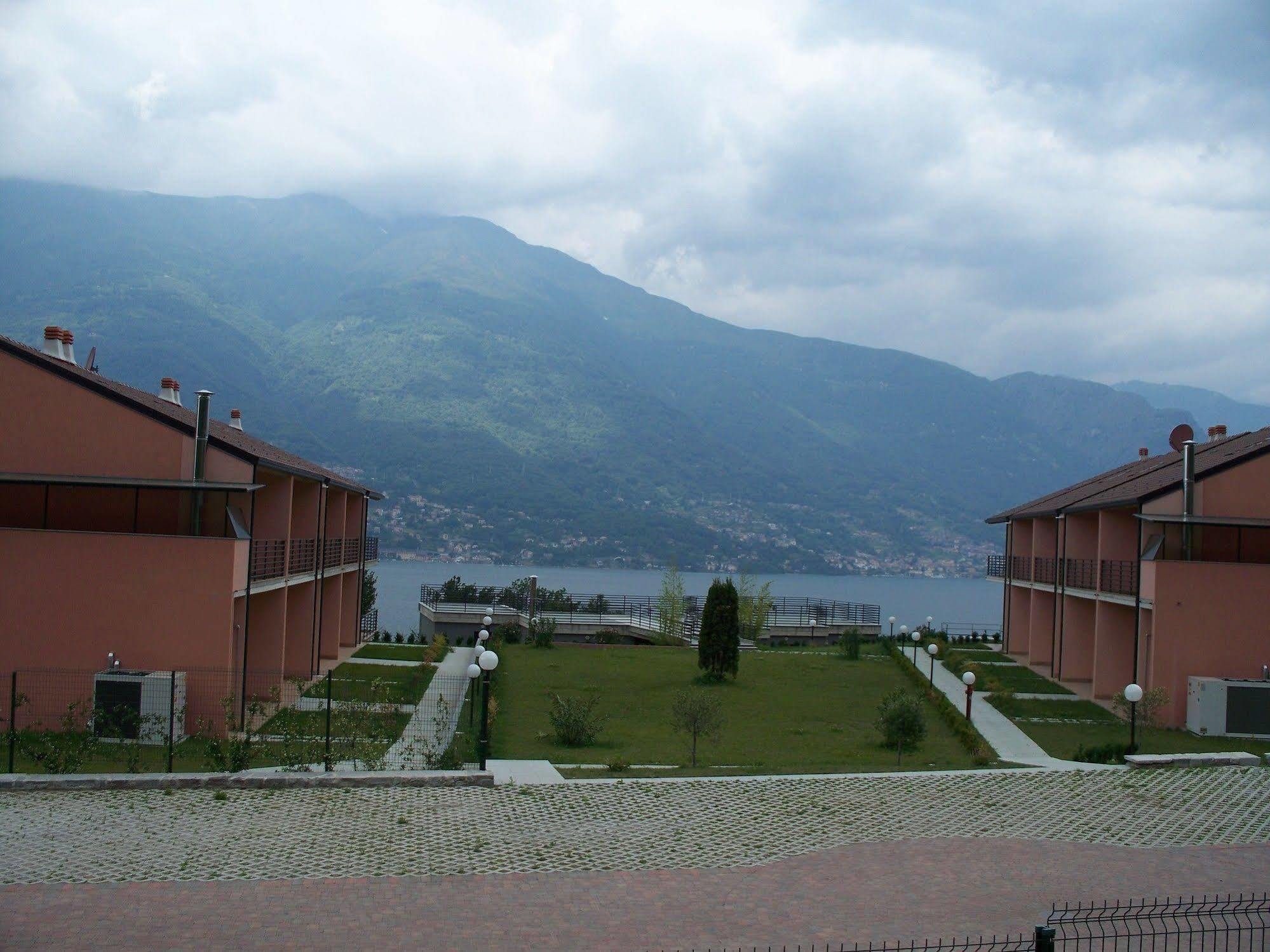 Residence Oasi Del Viandante Lake Como Екстер'єр фото